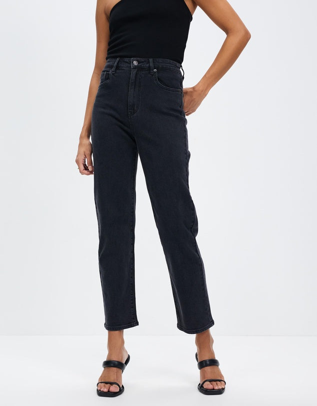 High rise slim leg dark jeans Threadicated