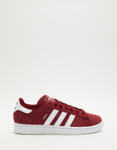 Adidas OG Sneaker in Red. What can I say? It's a great fit for your looks.
