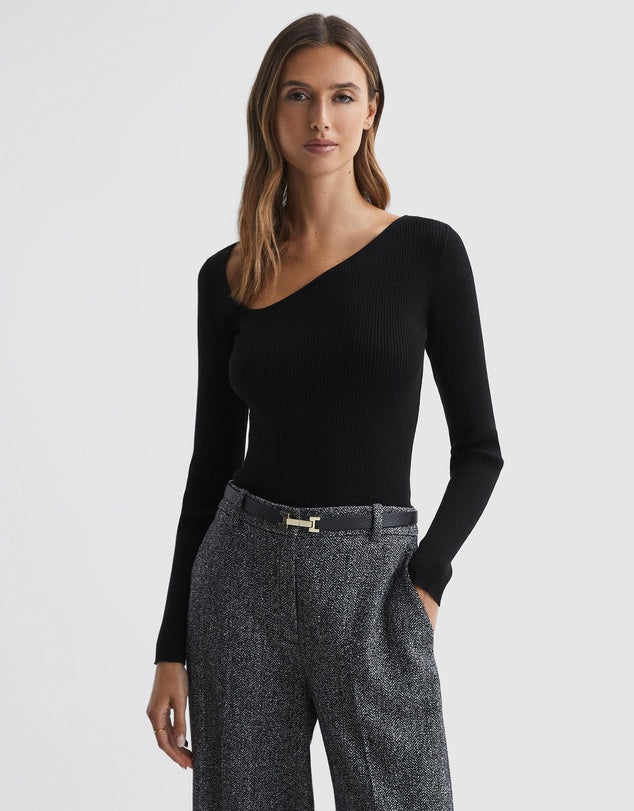 Asymmetric Fitted Knit Long Sleeve Top