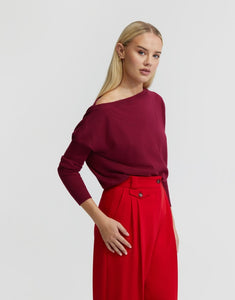 Boatneck Red Top. Red is such a great colour this season, and this is a fantastic knit to pair with your new skirt and jeans.