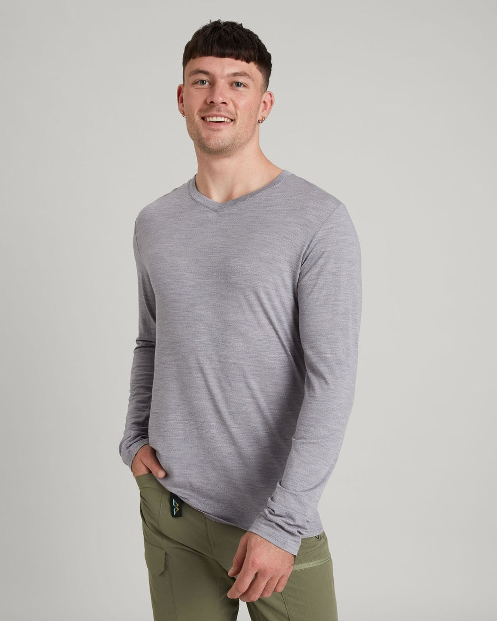 100% Merino Long Sleeve V knit jumper ( mid grey marle)